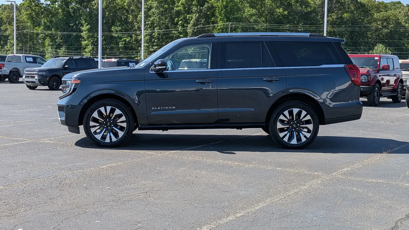 2025 Ford Expedition Platinum