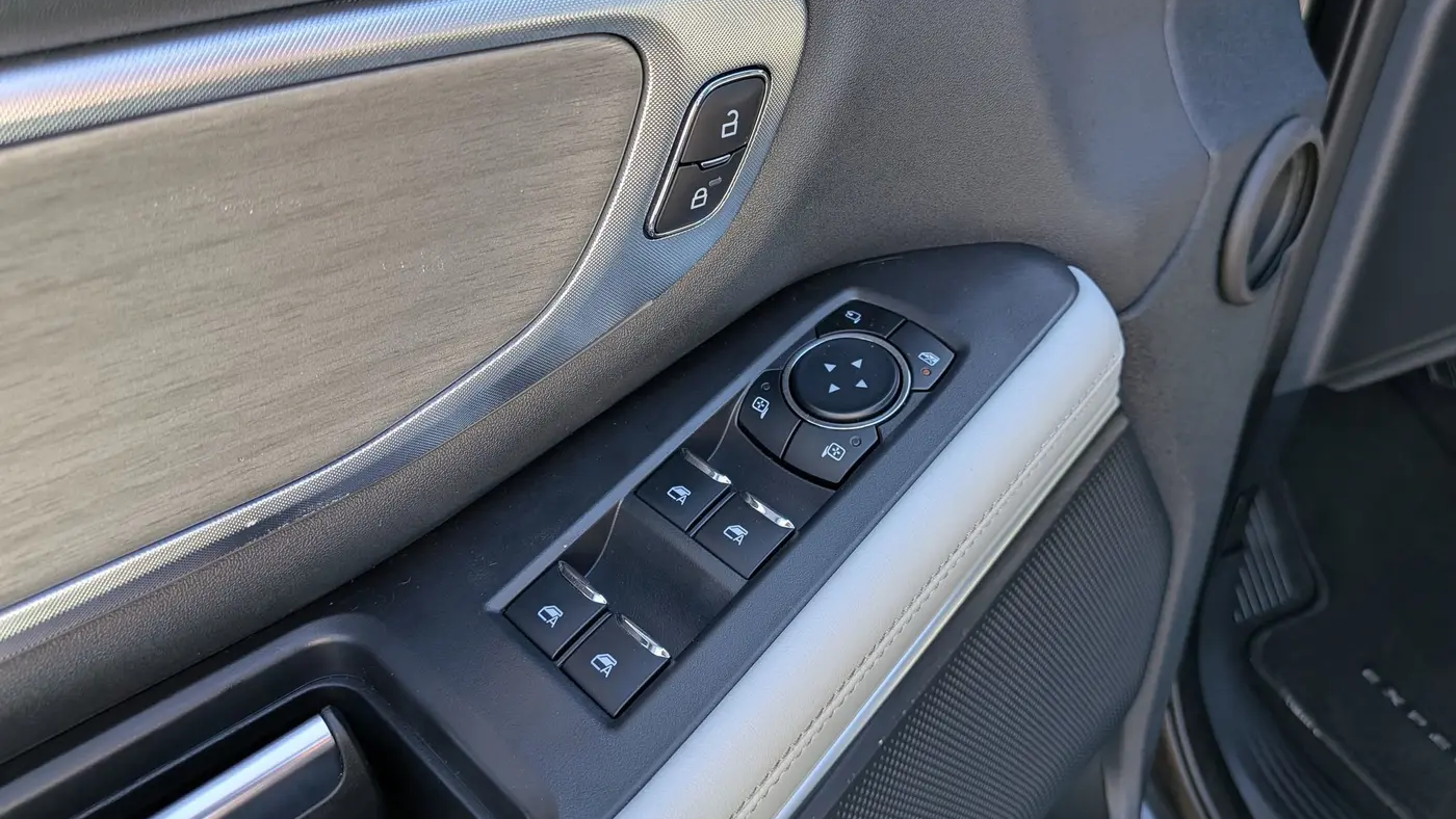 2025 Ford Expedition Platinum