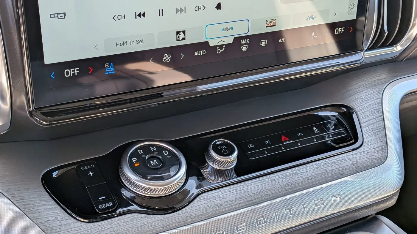 2025 Ford Expedition Platinum