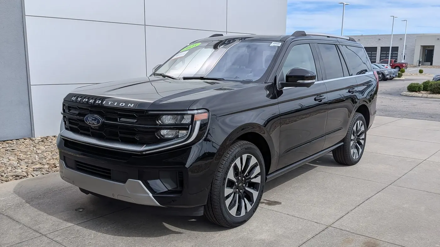 2025 Ford Expedition Platinum