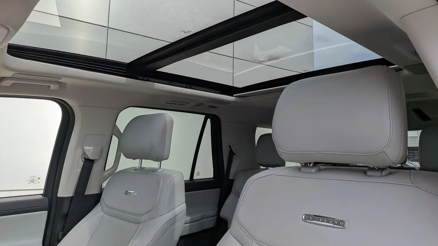 2025 Ford Expedition Platinum
