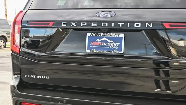 2025 Ford Expedition Platinum