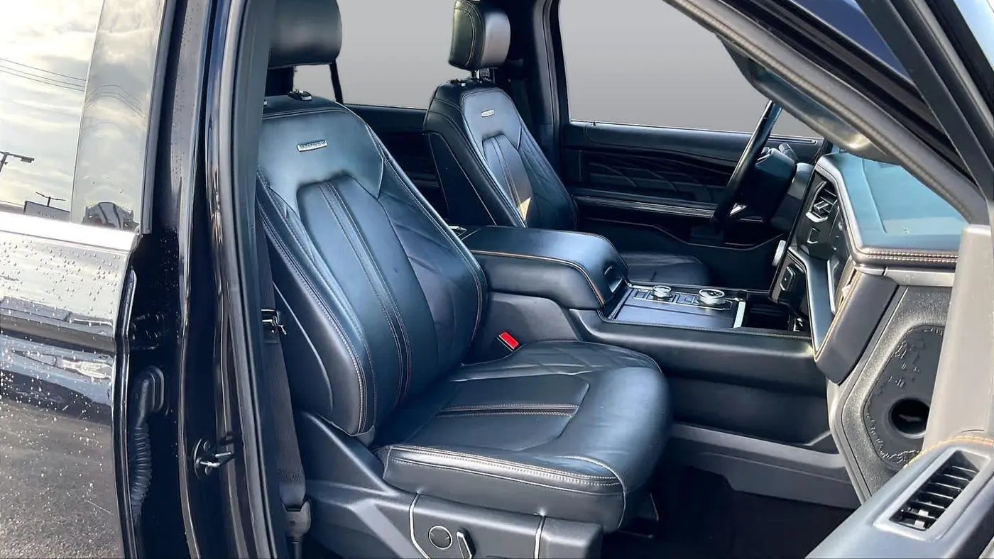 2023 Ford Expedition Platinum