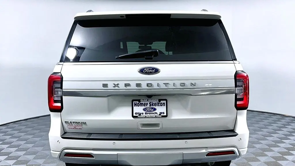 2023 Ford Expedition Platinum