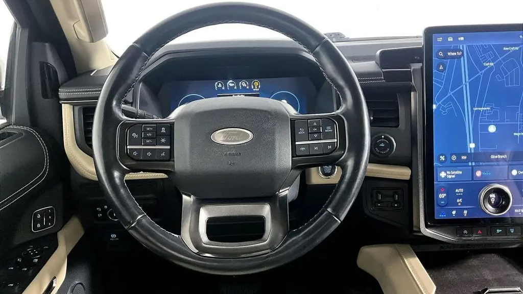 2023 Ford Expedition Platinum