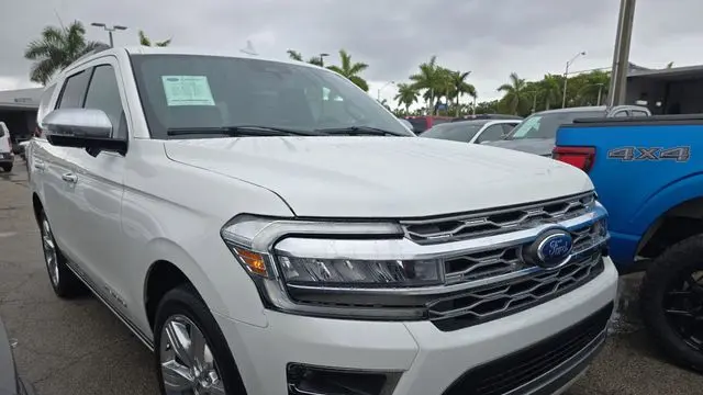 2024 Ford Expedition Platinum