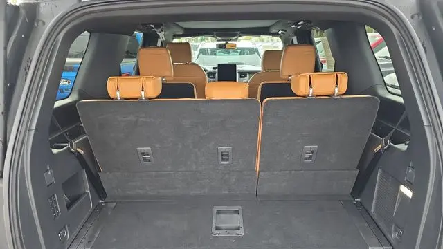 2024 Ford Expedition Platinum