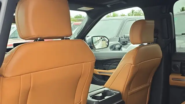 2024 Ford Expedition Platinum