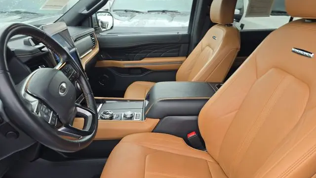 2024 Ford Expedition Platinum