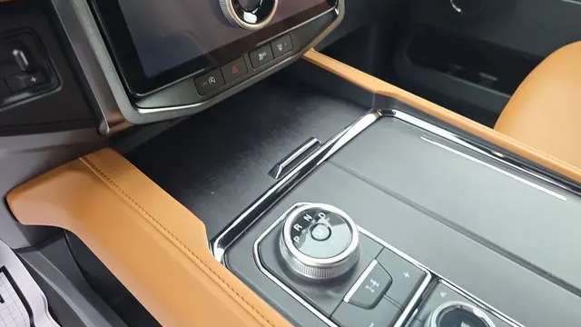 2024 Ford Expedition Platinum