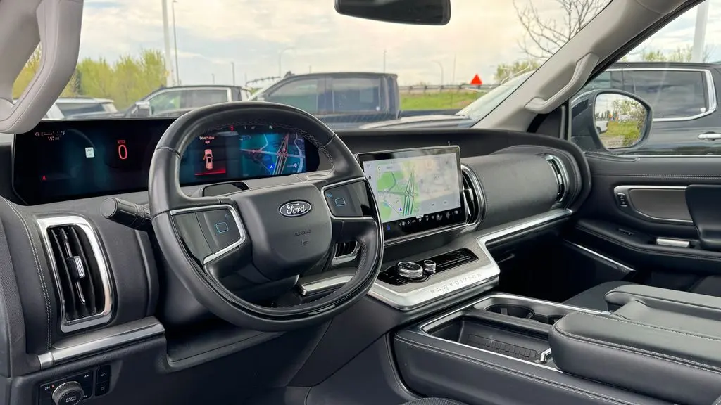 2025 Ford Expedition Platinum