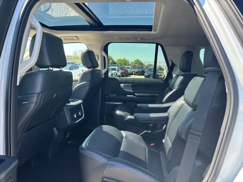 2025 Ford Expedition - $62,500
