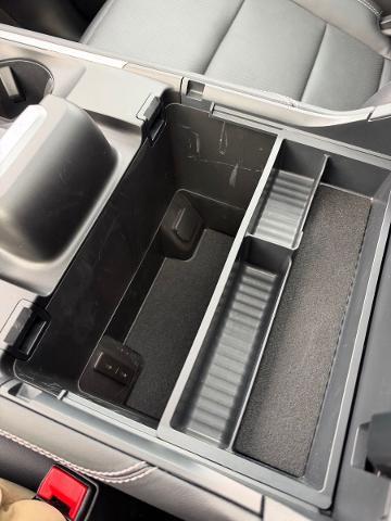 2025 Ford Expedition - $69,900