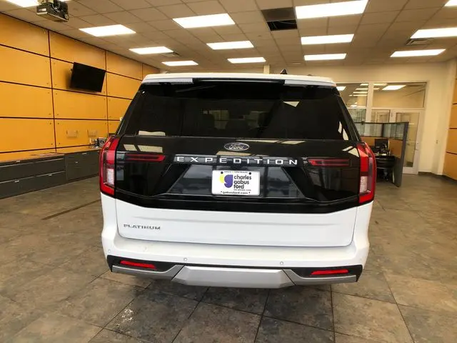 2025 Ford Expedition - $61,221