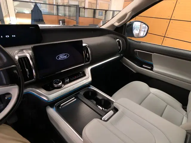 2025 Ford Expedition - $61,221