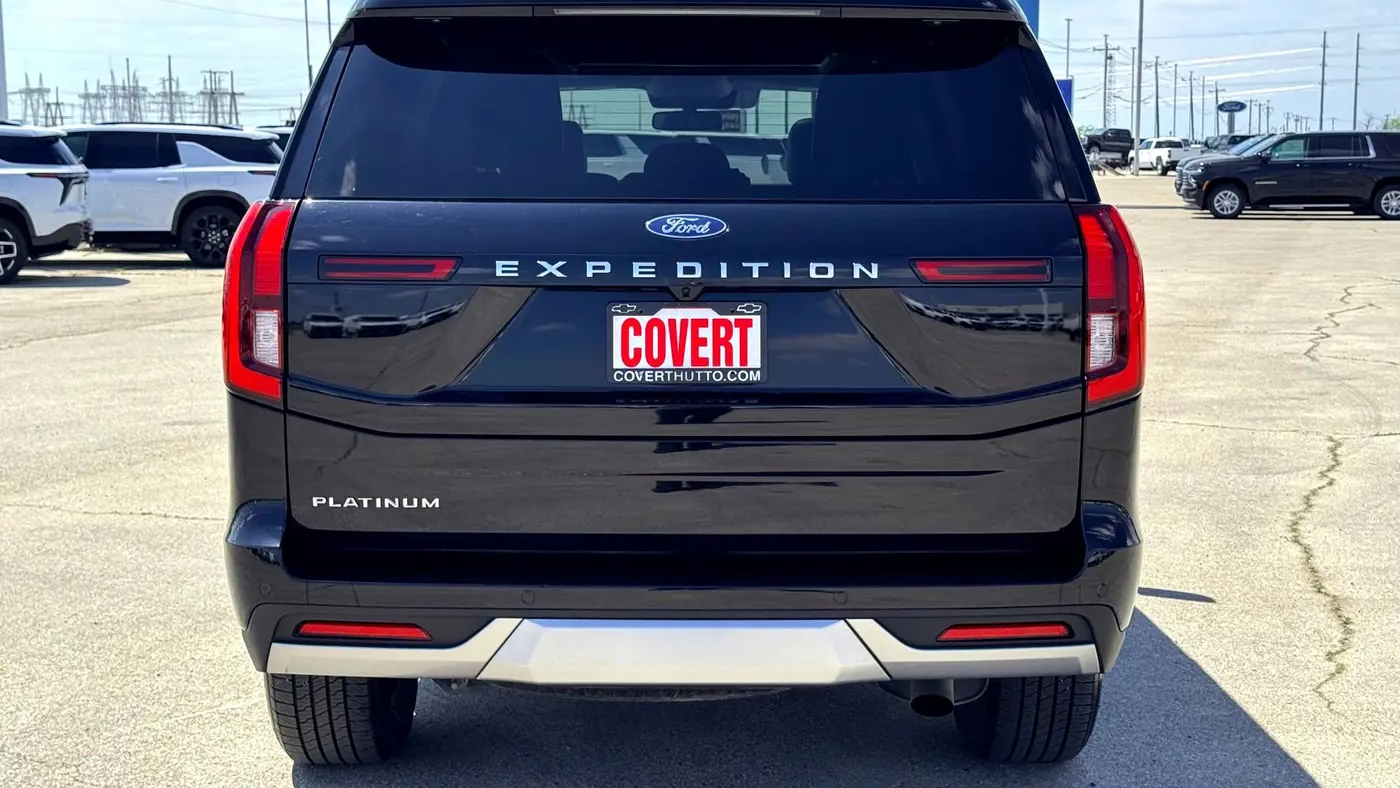 2025 Ford Expedition Platinum
