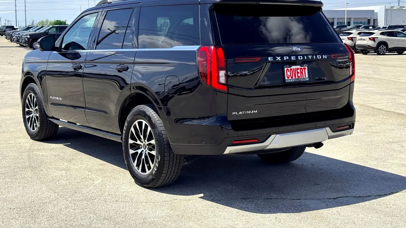 2025 Ford Expedition Platinum