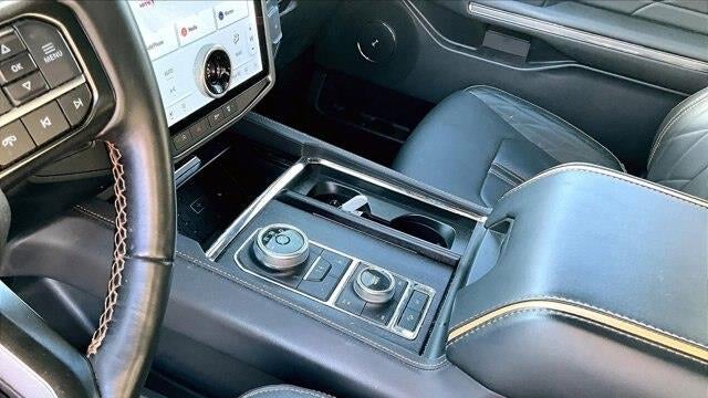 2024 Ford Expedition Platinum