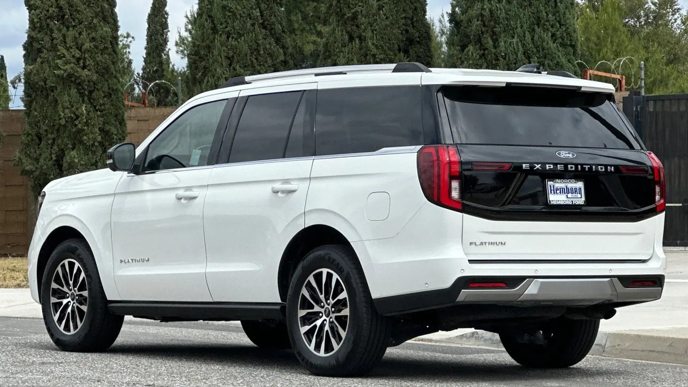 2025 Ford Expedition Platinum