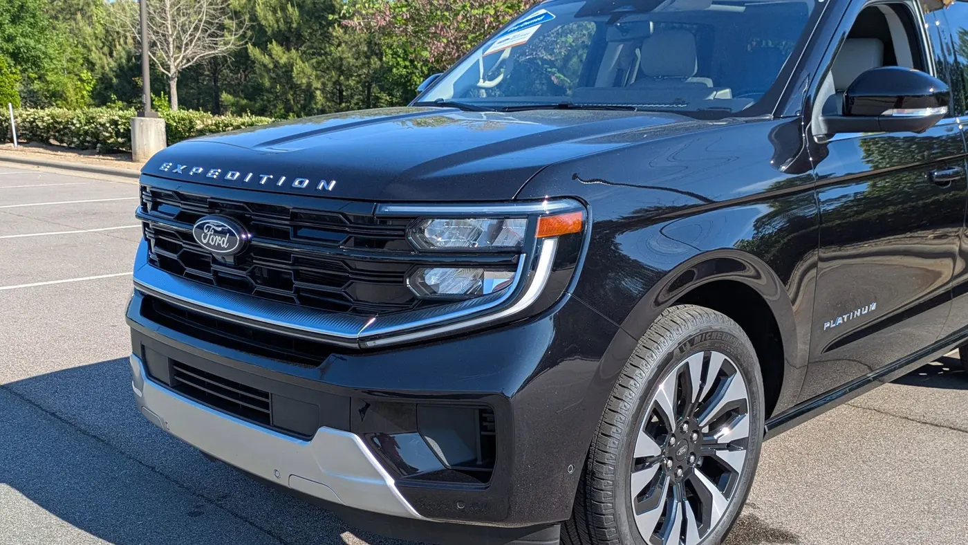 2025 Ford Expedition Platinum