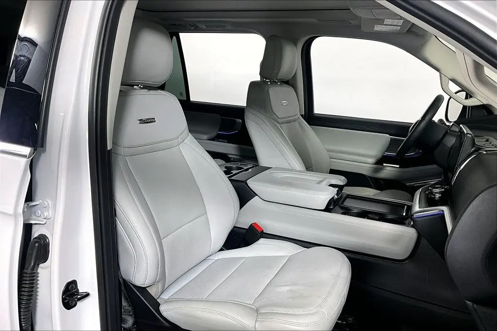 2025 Ford Expedition - $67,991