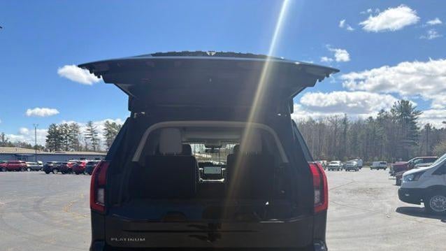 2025 Ford Expedition Platinum