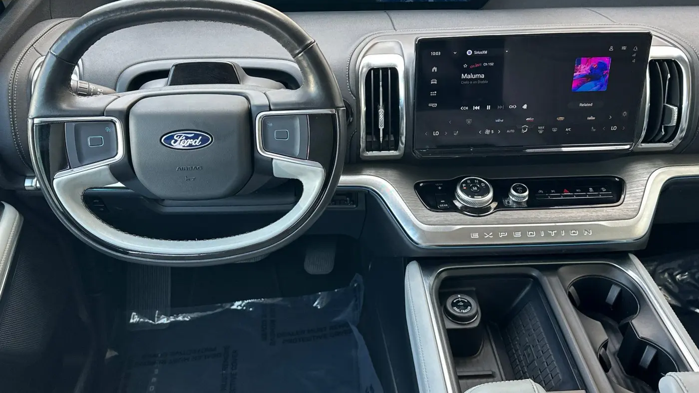 2025 Ford Expedition Platinum