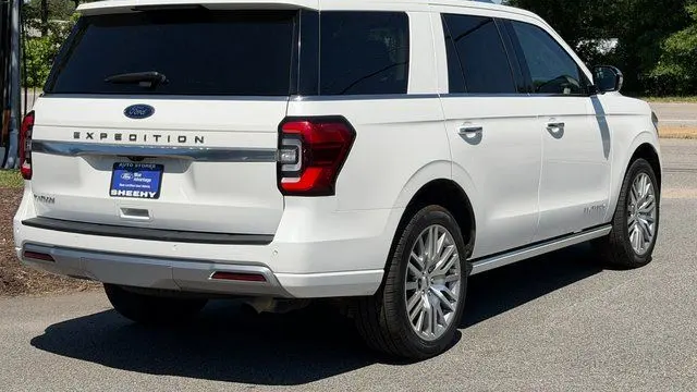 2023 Ford Expedition Platinum