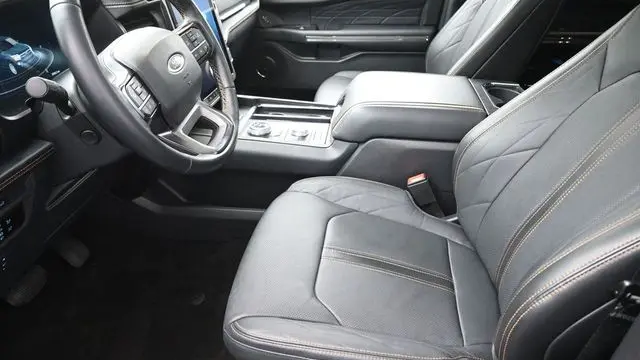 2023 Ford Expedition Platinum