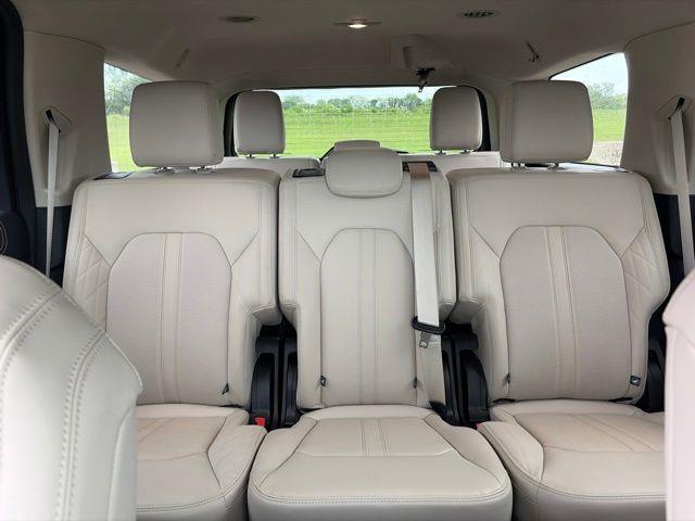 2024 Ford Expedition - $64,000