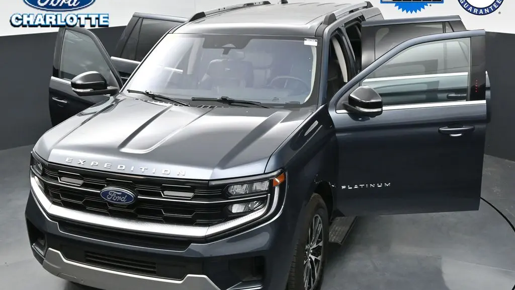 2025 Ford Expedition Platinum