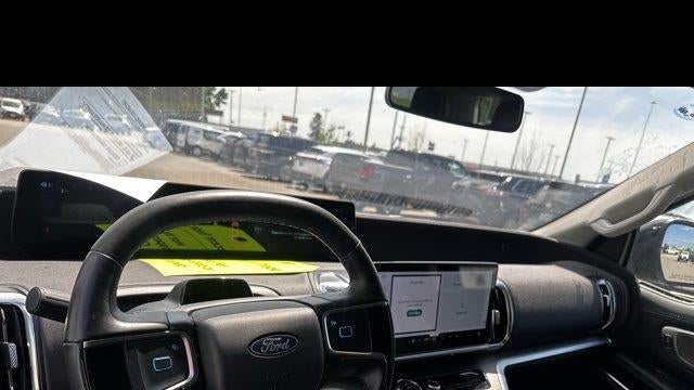 2025 Ford Expedition Platinum