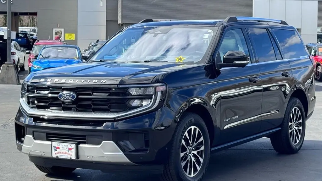 2025 Ford Expedition Platinum