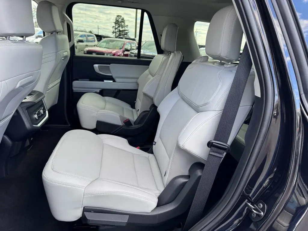 2025 Ford Expedition - $62,000