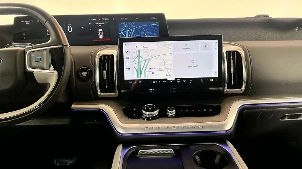 2025 Ford Expedition Platinum