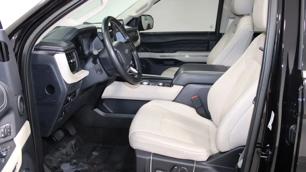 2023 Ford Expedition Platinum