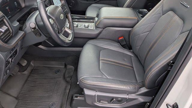 2024 Ford Expedition Platinum