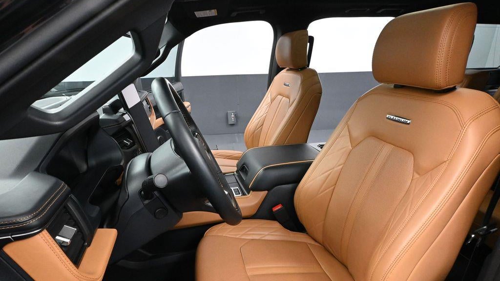 2024 Ford Expedition Platinum
