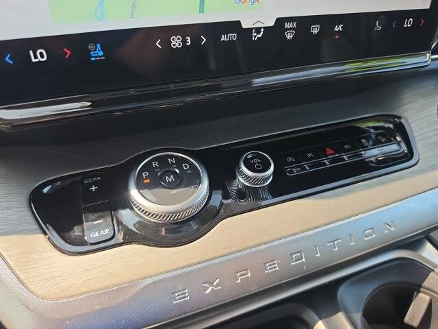 2025 Ford Expedition - $69,500