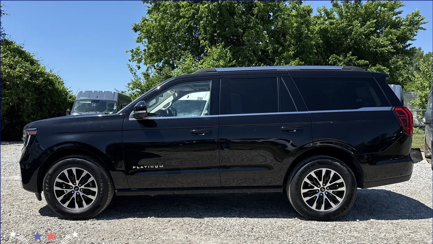 2025 Ford Expedition Platinum