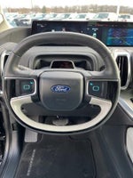 2025 Expedition Thumbnail 14