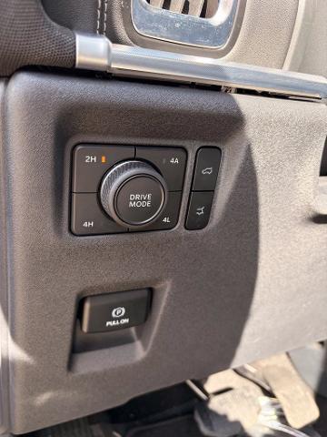2025 Ford Expedition - $62,500