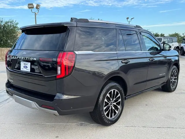 2025 Ford Expedition - $59,501