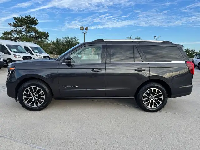 2025 Ford Expedition - $59,501
