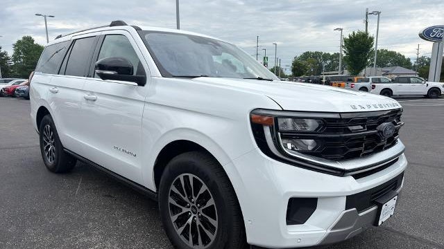 2025 Ford Expedition Platinum