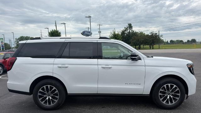 2025 Ford Expedition Platinum