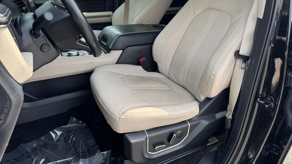 2023 Ford Expedition Platinum