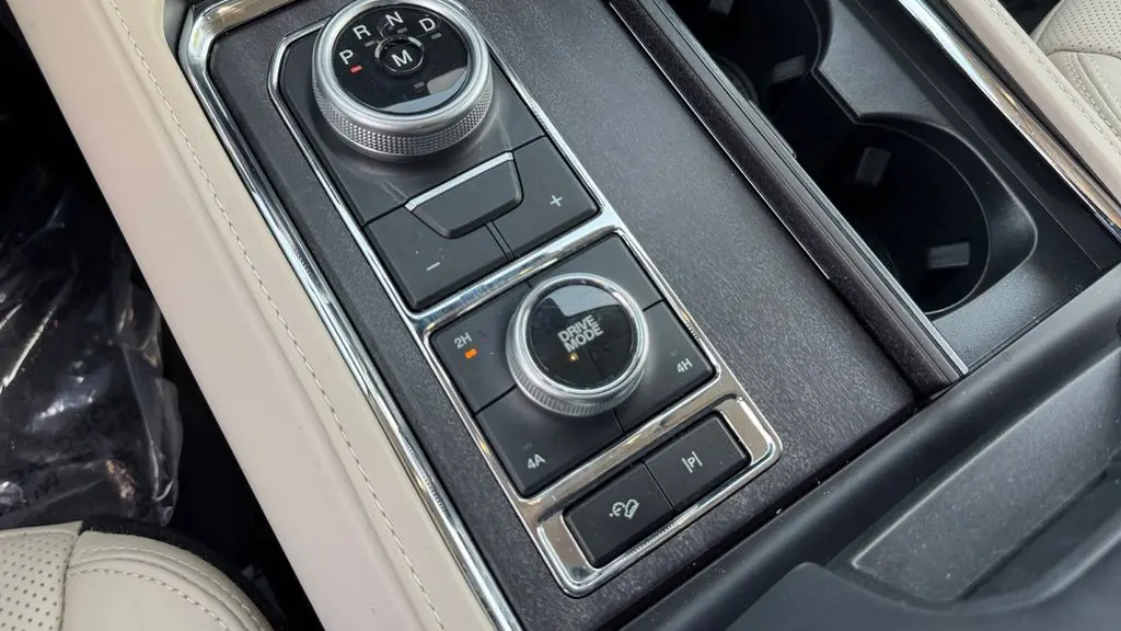 2023 Ford Expedition Platinum