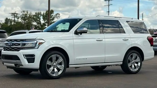 2023 Ford Expedition Platinum