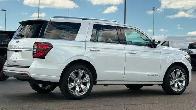 2023 Ford Expedition Platinum